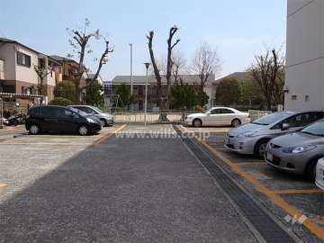 敷地内駐車場（平面式）