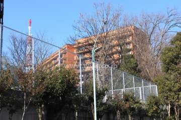 ライオンズマンション八事ガーデン参番館の外観（南東側から）