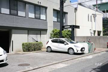 敷地内駐車場(屋外平面式)