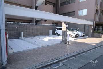 敷地内駐車場（屋外機械式）