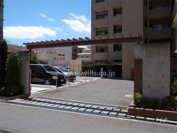 敷地内駐車場（機械式）