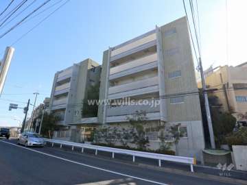 プレセーヌ八事高峯の外観(西側から)