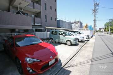 敷地内駐車場(屋外平面式)