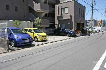 敷地内駐車場(屋外平面式)