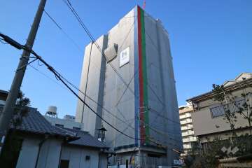 ジオ高槻大畑町の外観（南東側から）（平成30年12月現在　建築中）