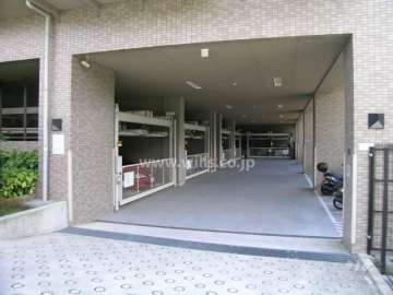 敷地内駐車場