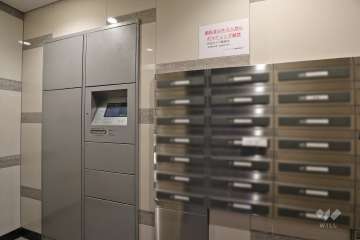 宅配ボックスと共用ポスト