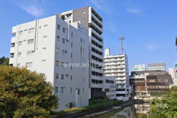 エステムコート名古屋栄・デュアルレジェンドの外観（南東側から）