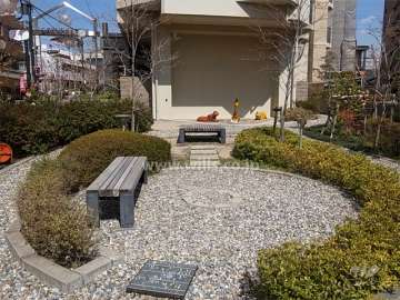敷地西部分にある公園
