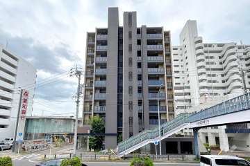 サンメゾン御器所の外観(北側から)