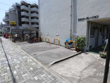 敷地内駐車場（屋外平面式）