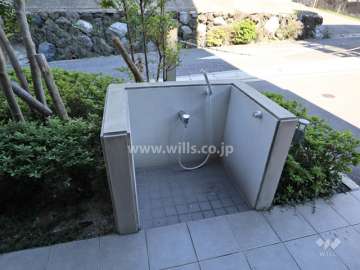 エントランス前の水栓