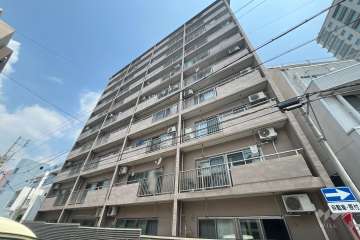 パラシオン覚王山の外観(南東側から)