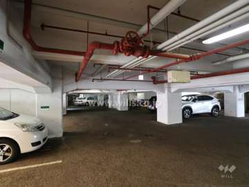 敷地内駐車場（屋内平面式）