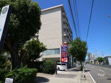 田代マリンハイツの外観（南東側から）