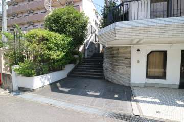 エントランスアプローチ