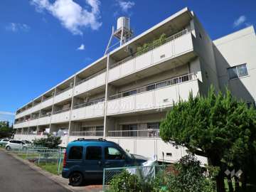 揚羽住宅3号棟の外観(南東側から)