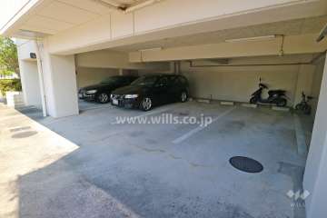 敷地内駐車場（屋外平面式）