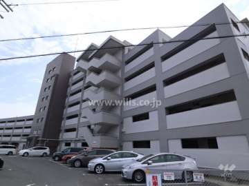 上社北住宅1号棟の外観(北西側から)