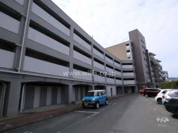 上社北住宅1号棟の外観(北側から)