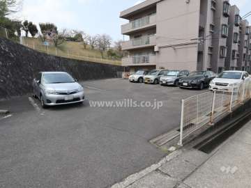 敷地内駐車場(屋外平面式)