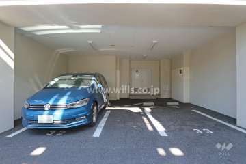 敷地内駐車場（屋内平面式）