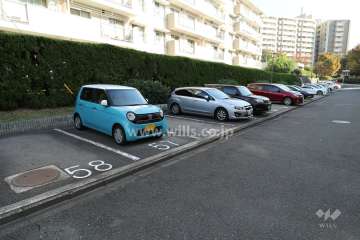 敷地内駐車場(屋外平面式)