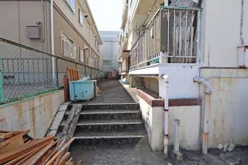敷地内の通路