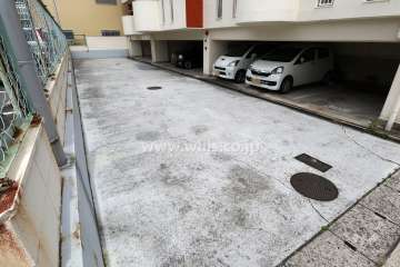 敷地内駐車場（屋内平面式）