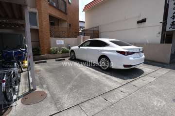 敷地内駐車場（屋外平面式）