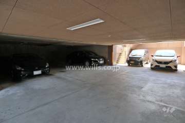 敷地内駐車場（屋内平面式）