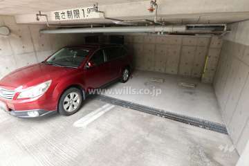 敷地内駐車場（屋内平面式）