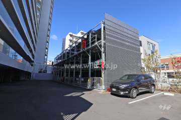 敷地内駐車場（屋外機械式と屋外平面式）