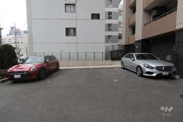 敷地内駐車場（屋外平面式）