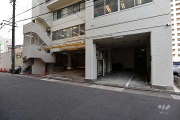 敷地内駐車場（屋内平面式）