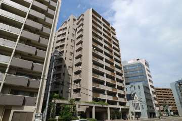 野村ステイツ千種の外観（南西側から）