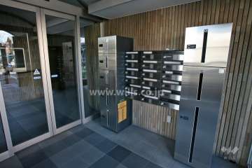 宅配ボックスと共用ポスト