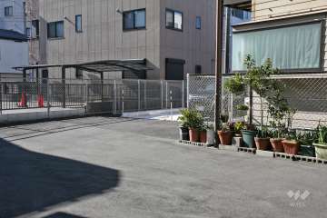 敷地内駐車場（屋外機械式）