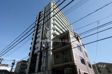 ローレルコート主税町の外観(南西側から)
