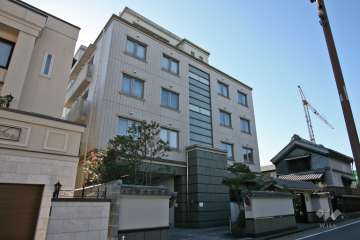 グランドメゾン主税町三丁目の外観(北側から)