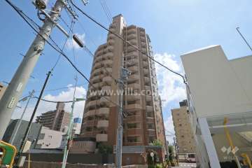 カルティア徳川の外観（北西側から）