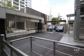 敷地内駐車場（屋外機械式)