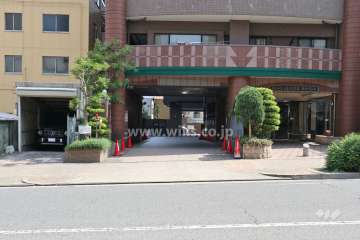 駐車場出入り口
