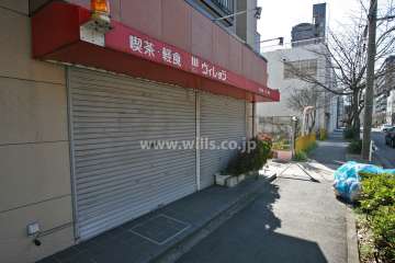 1階に店舗があります。