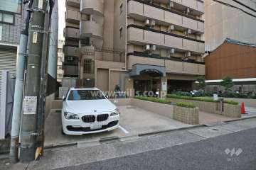 敷地内駐車場（屋外平面式）