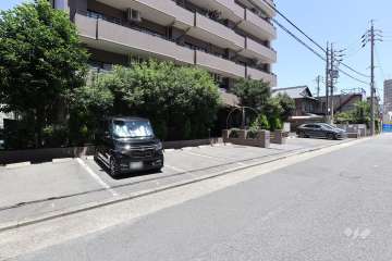 敷地内駐車場（屋外平面式）