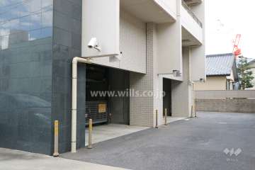 敷地内駐車場（屋内機械式）