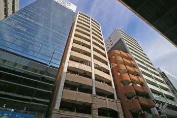 プレサンス桜通グレイスの外観（北西側から）