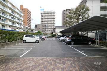 敷地内駐車場（屋外平面式）