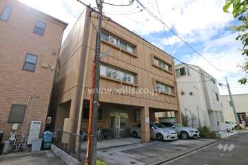 筒井ハイツ北館の外観（北東側から）